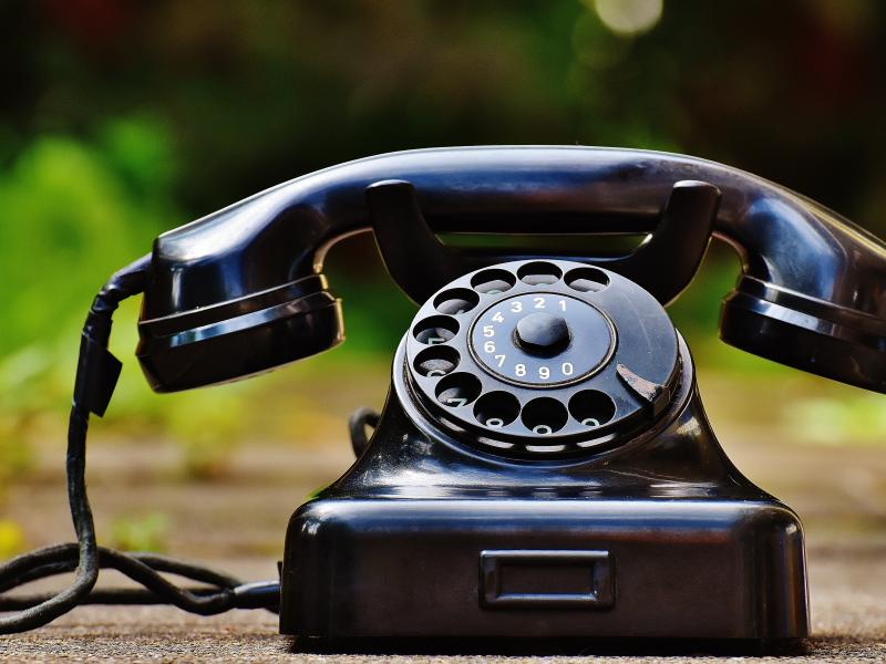 telephone